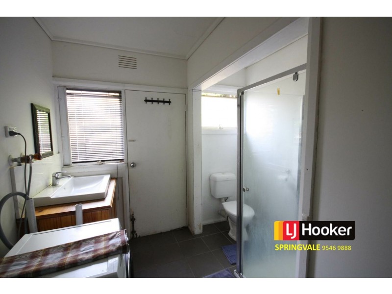 2 Euston Place, Springvale South VIC 3172