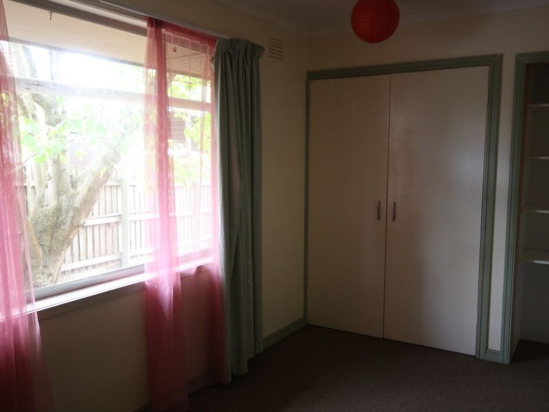 17 Meerlu Avenue, Frankston North VIC 3200