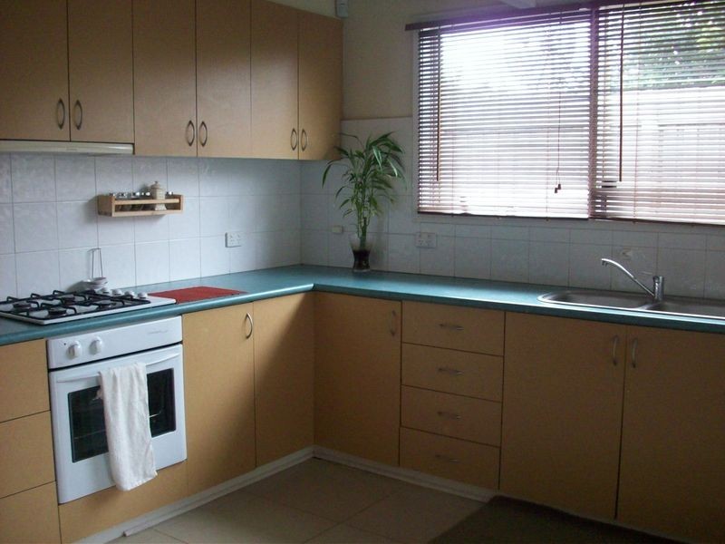 4 Kinarra Court, Springvale South VIC 3172