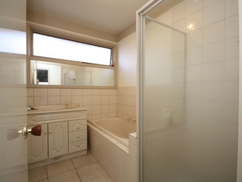 2 Kerrie Court, Springvale South VIC 3172