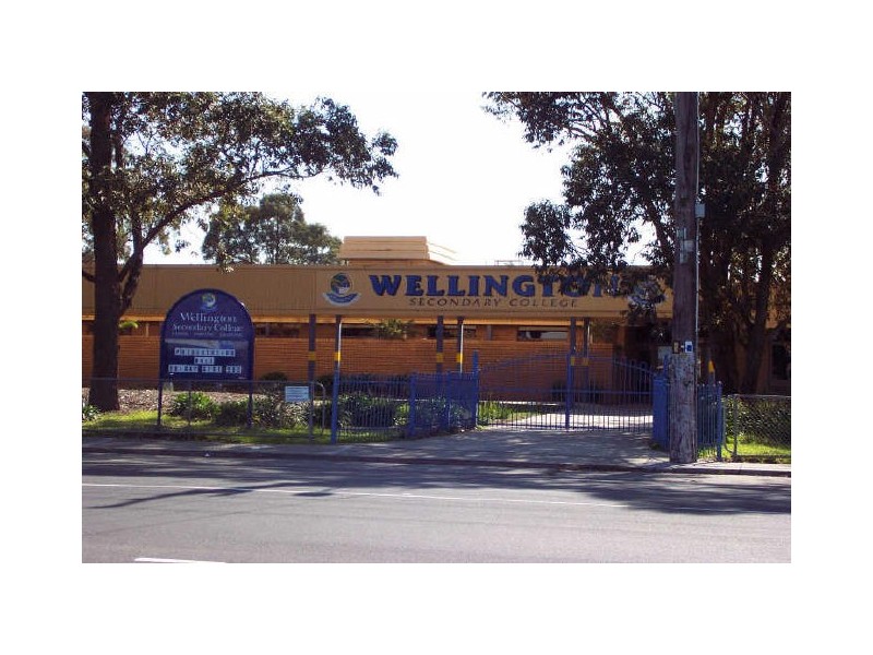 84 POLICE ROAD, Springvale VIC 3171