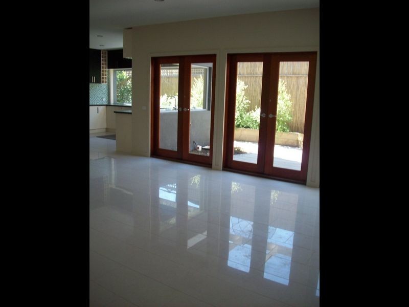 2/26 Ellen Street, Springvale VIC 3171