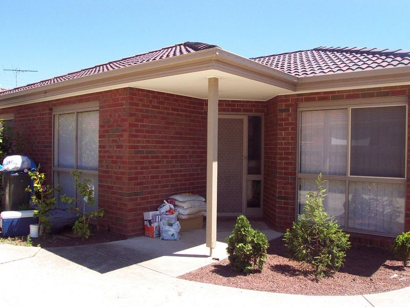 2/35 Hammond Road, Dandenong VIC 3175