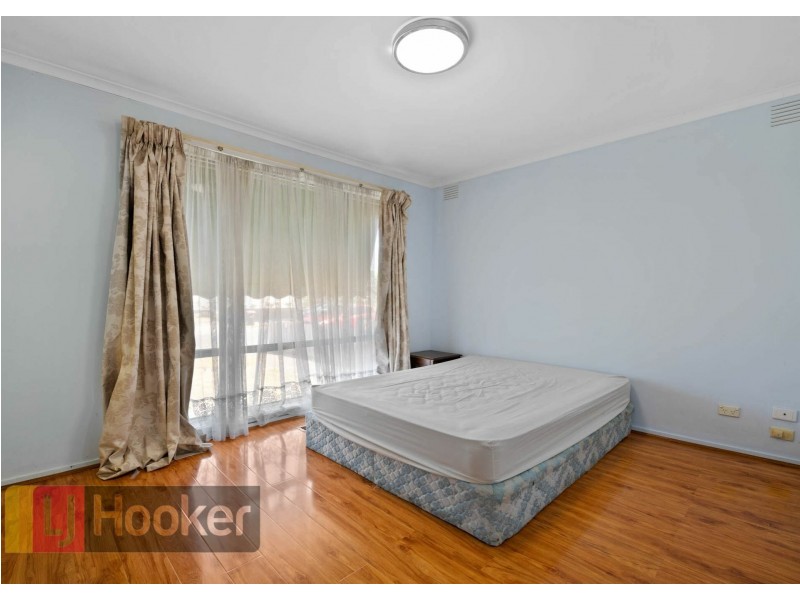 39 Moncur Ave, Springvale VIC 3171