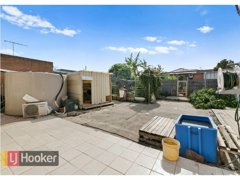 13 GARNSWORTHY ST, Springvale VIC 3171