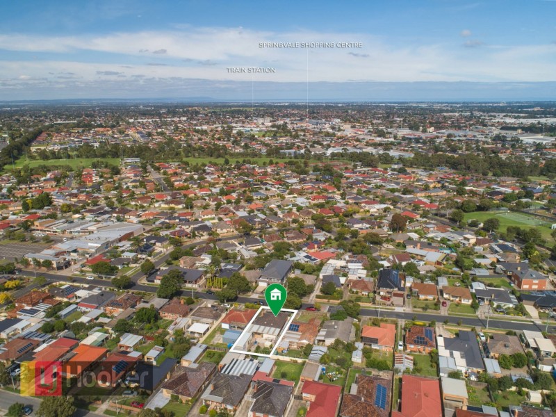 13 GARNSWORTHY ST, Springvale VIC 3171