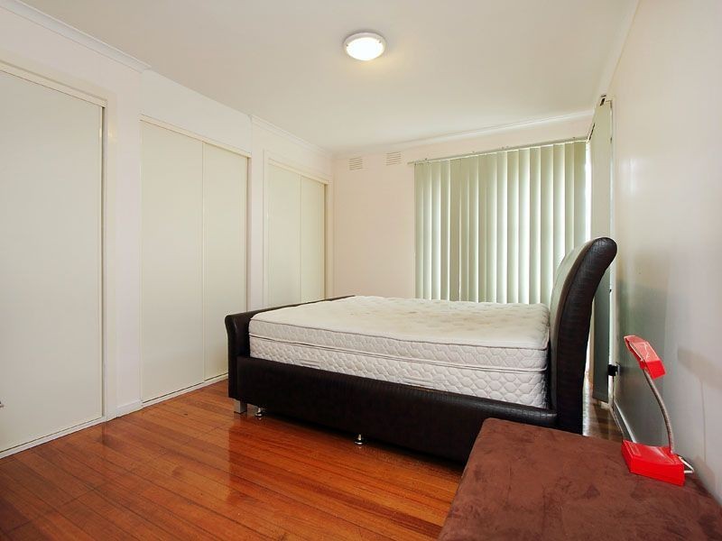 46 Glenmorgan Close, Clayton South VIC 3169