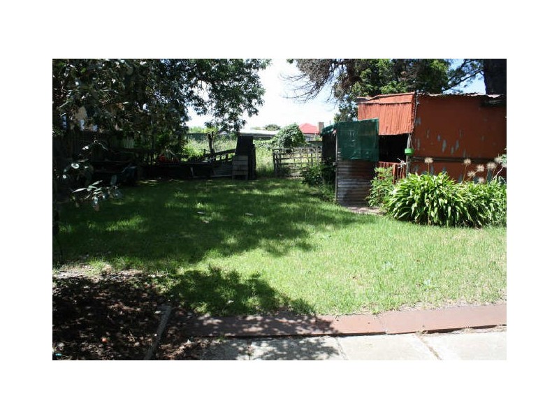 19 Moncur Avenue, Springvale VIC 3171