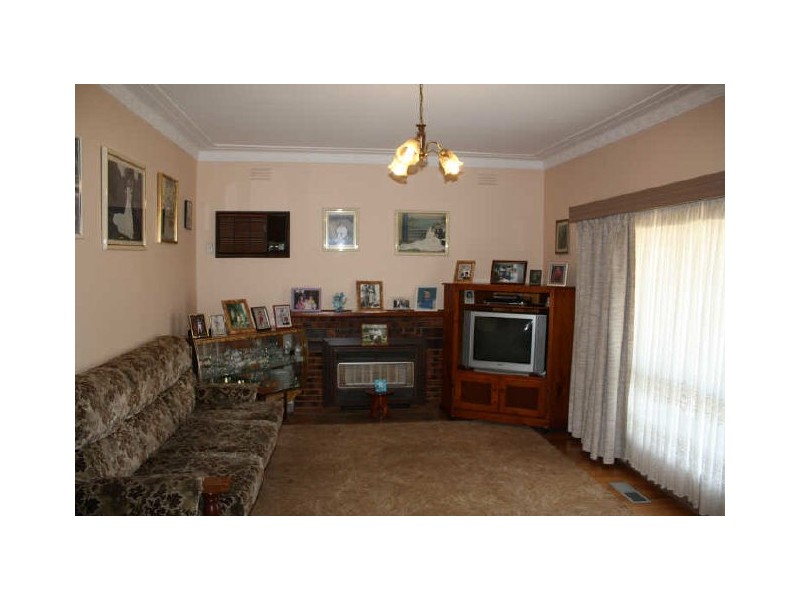 41 Moncur Avenue, Springvale VIC 3171