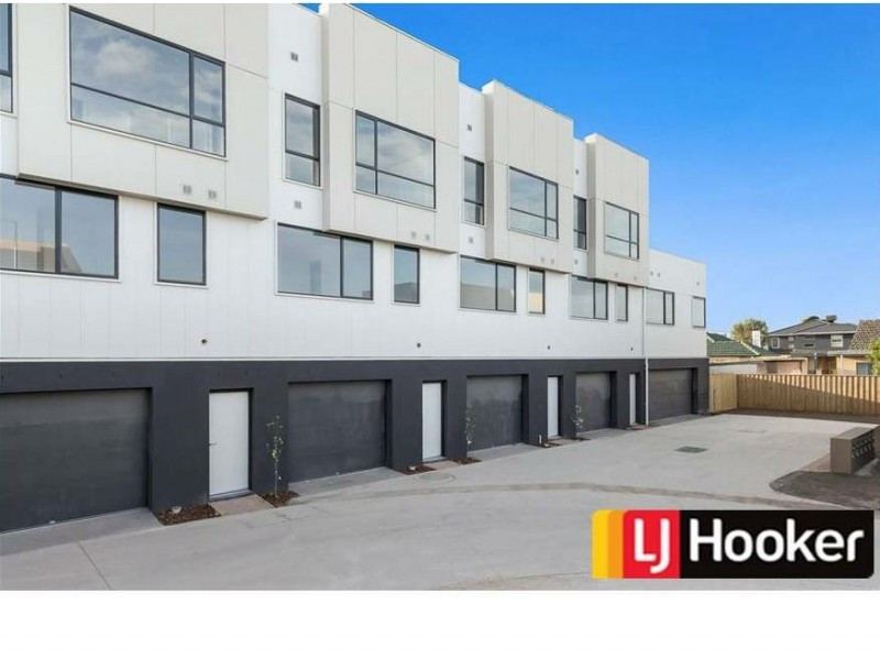 32a VIEW RD, Springvale VIC 3171