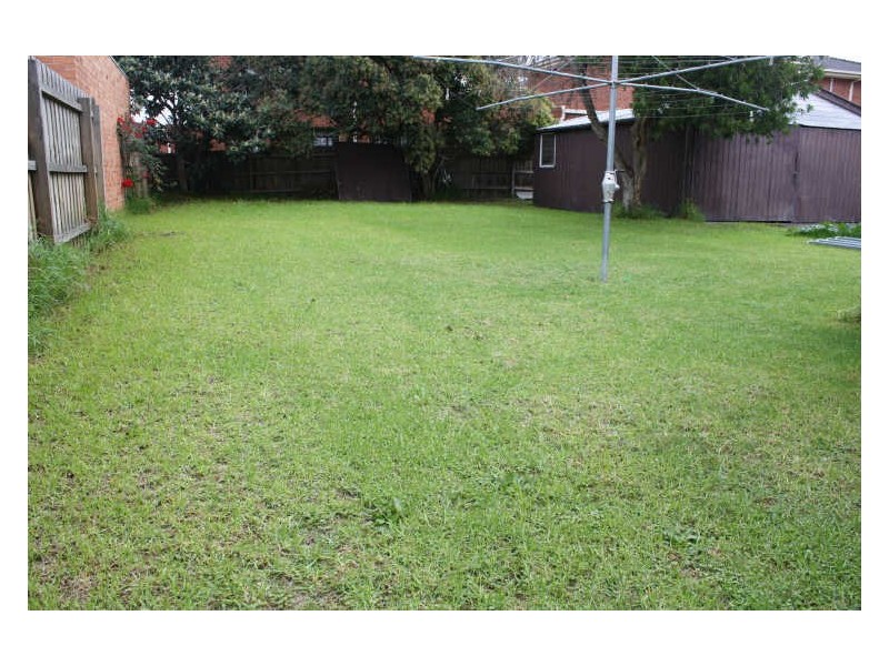 12 Hooker Avenue, Springvale VIC 3171
