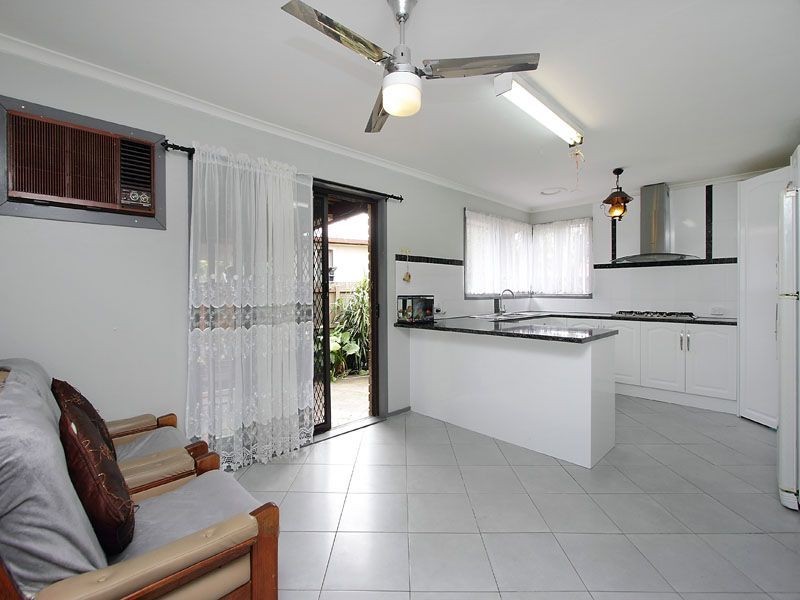 2 Leanne Crescent, Keysborough VIC 3173