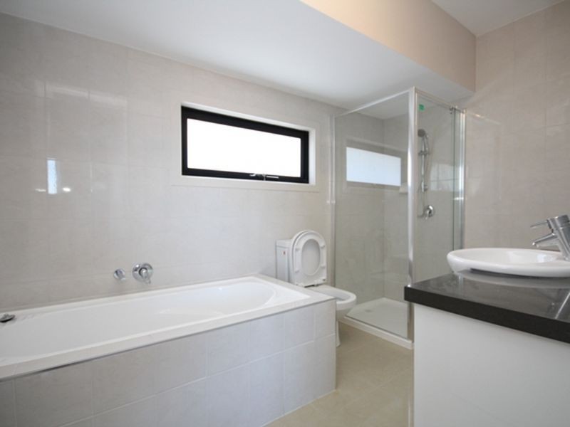 2/37 View Road, Springvale VIC 3171