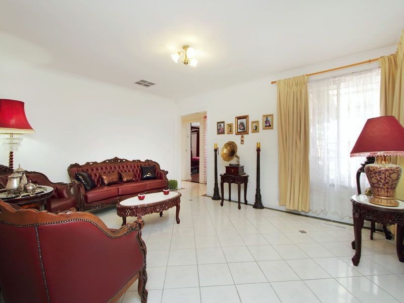 2 Coolibah Place, Keysborough VIC 3173