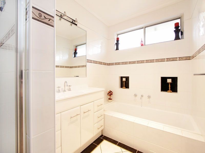 2 Coolibah Place, Keysborough VIC 3173