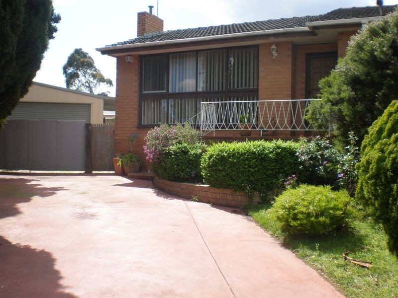 9 Bruce Court, Springvale South VIC 3172