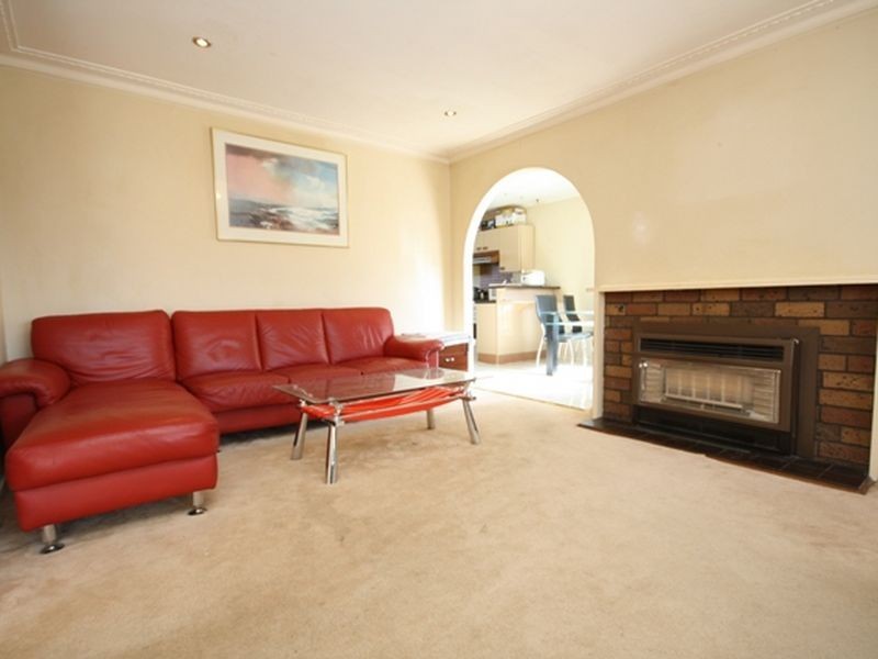 40 Hanleth Avenue, Springvale VIC 3171