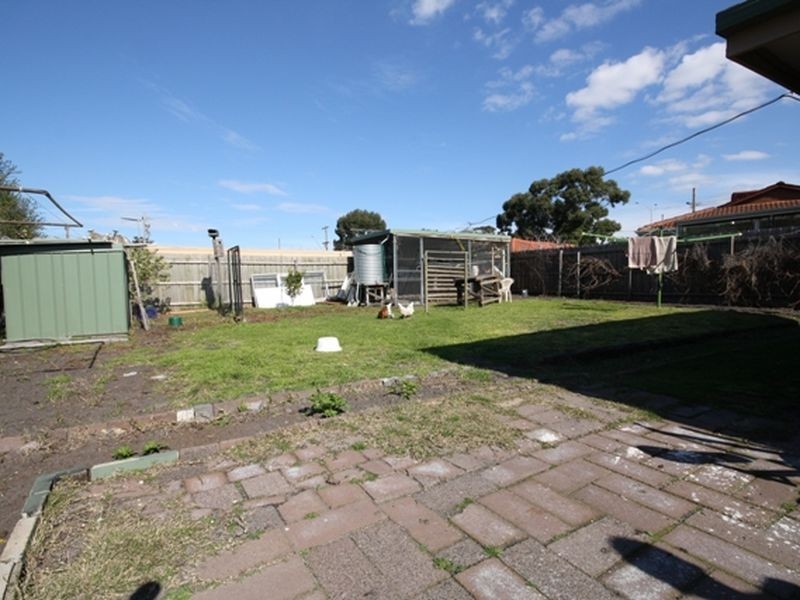 2 Kerrie Court, Springvale South VIC 3172