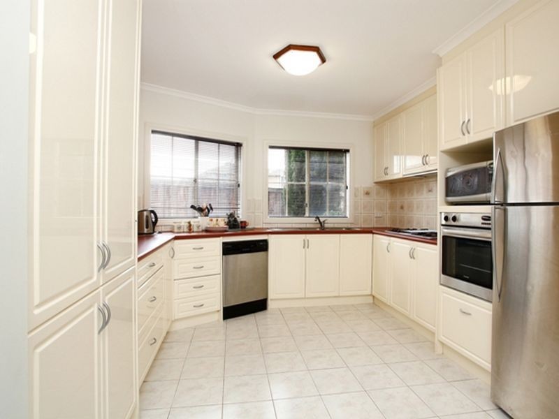 18 Emmerson Street, Keysborough VIC 3173