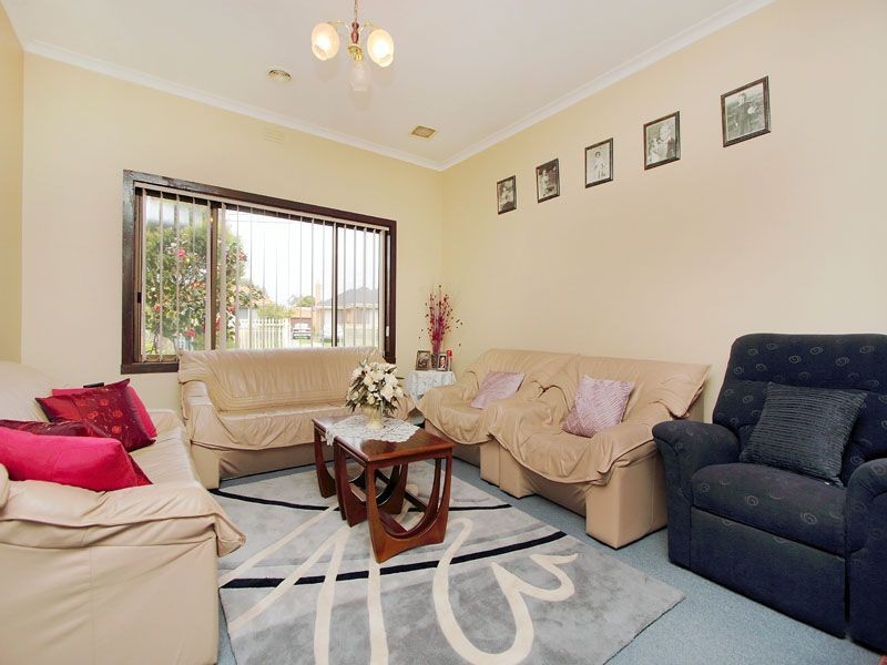 19 Glendale Road, Springvale VIC 3171