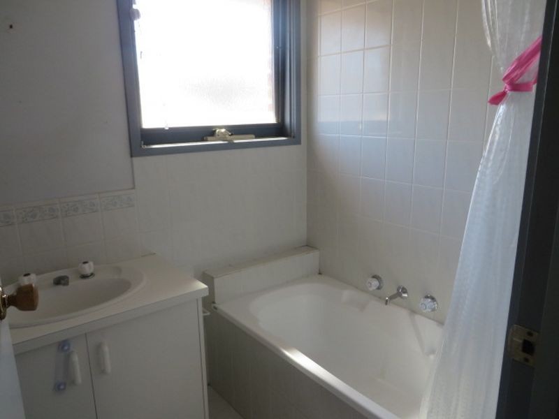 3 Calwell Court, Skye VIC 3977