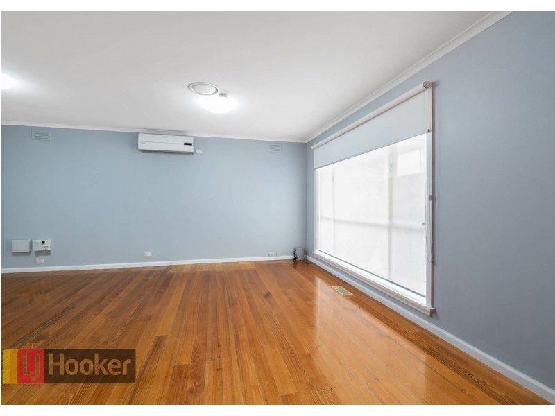 13 Parkmore rd, Keysborough VIC 3173