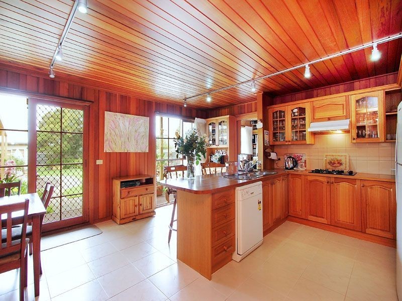 84 Darren Road, Keysborough VIC 3173