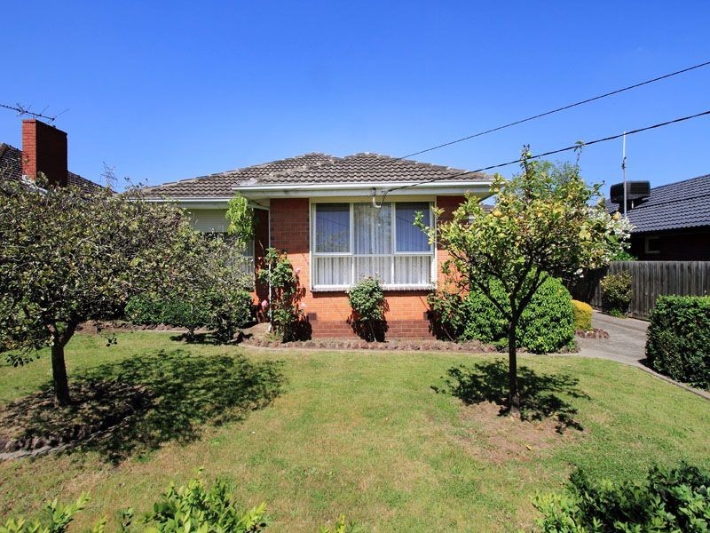 24 Medoro Grove, Mulgrave VIC 3170