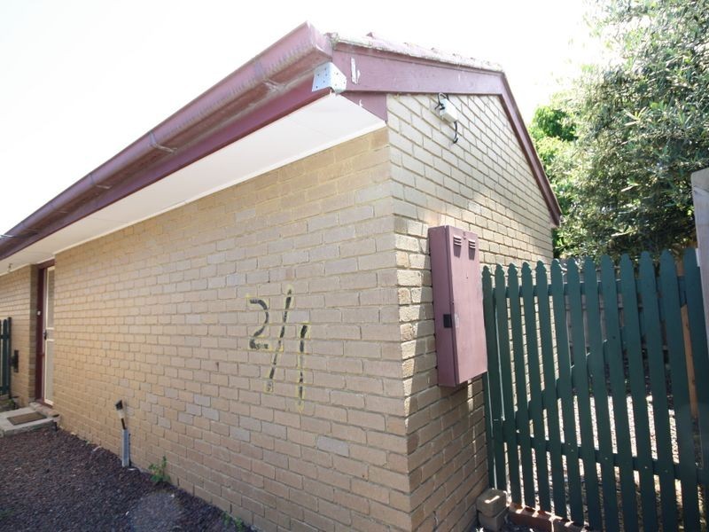 2/1 Coomoora Road, Springvale South VIC 3172