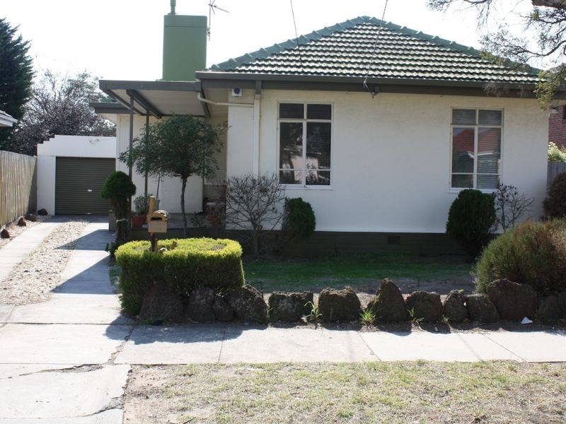 40 Union Grove, Springvale VIC 3171