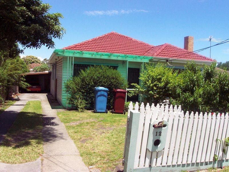 12 Elaine Court, Springvale VIC 3171