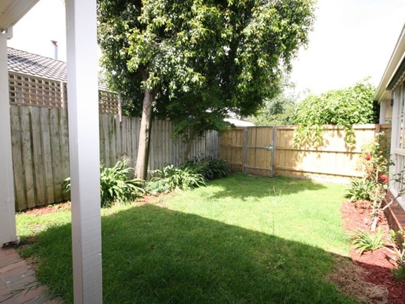86 Waverley Park Drive, Cranbourne North VIC 3977