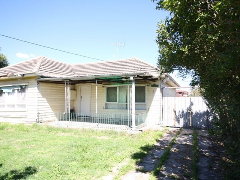 2 Mary Street, Springvale VIC 3171
