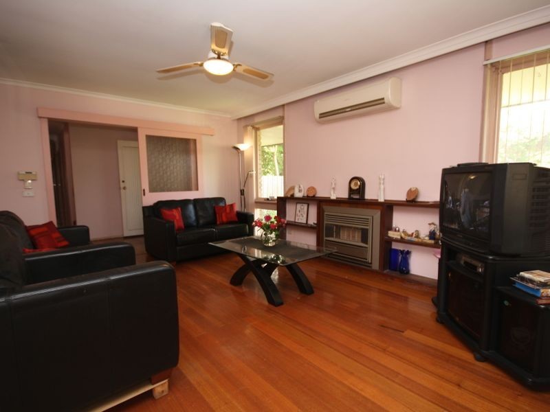 23 Thurbro Drive, Keysborough VIC 3173