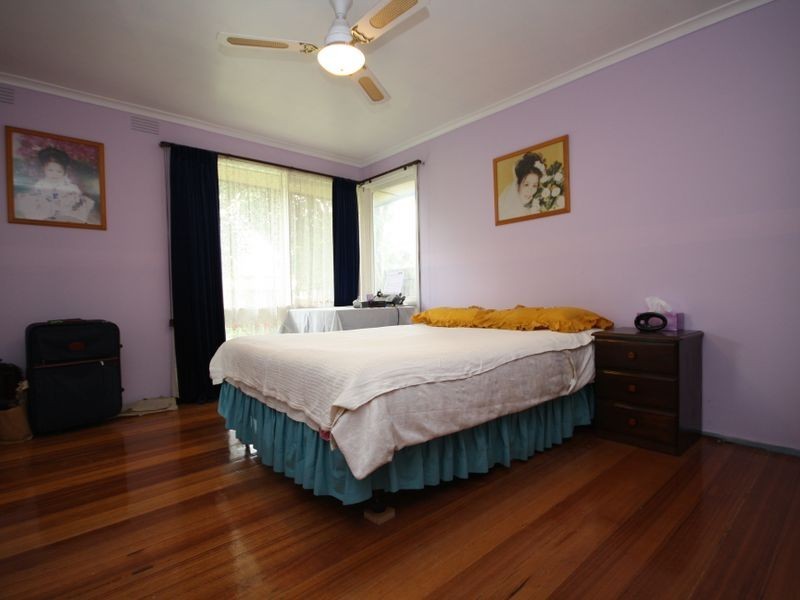 23 Thurbro Drive, Keysborough VIC 3173