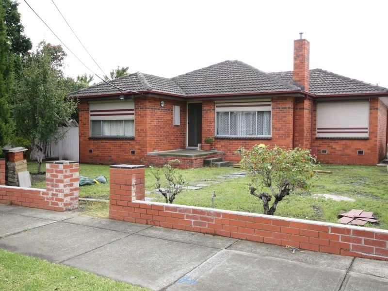 1/8 Burns Avenue, Clayton South VIC 3169