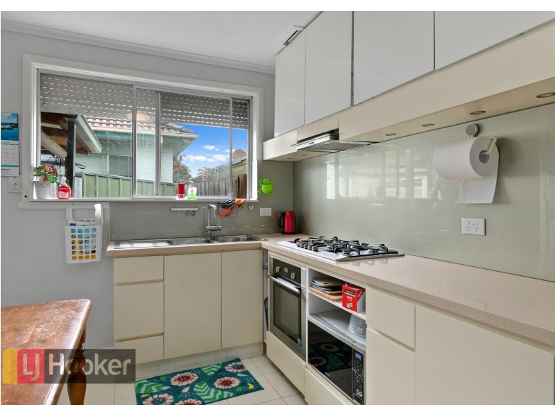 4/1535 Heatherton Road, Dandenong North VIC 3175