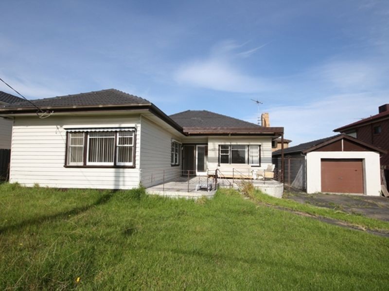 56 St James Avenue, Springvale VIC 3171