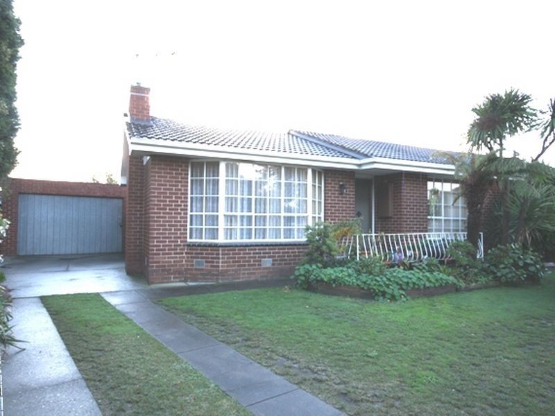 18 Kinnoul Avenue, Keysborough VIC 3173