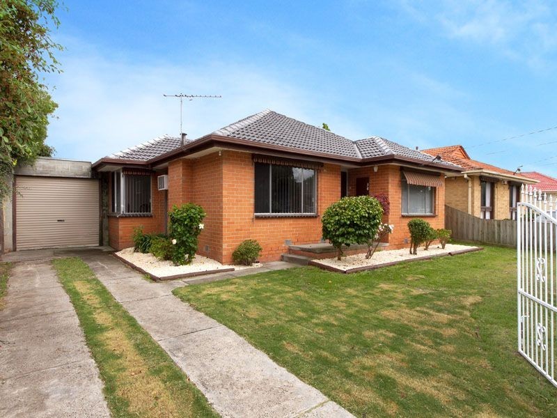 38 Bundeena Avenue, Keysborough VIC 3173