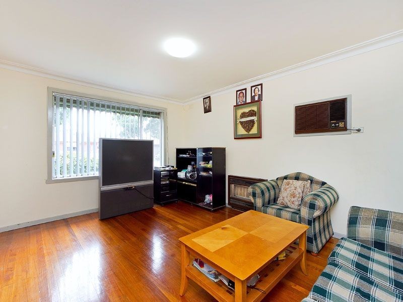 38 Bundeena Avenue, Keysborough VIC 3173