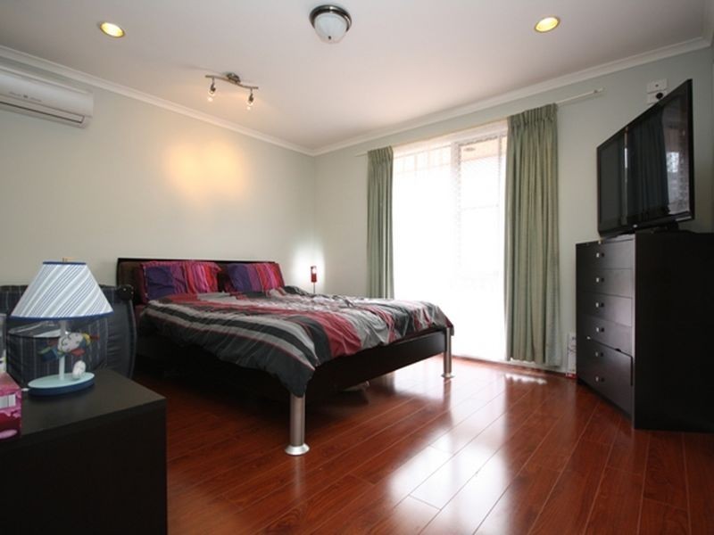 88 Waverley Park Drive, Cranbourne North VIC 3977