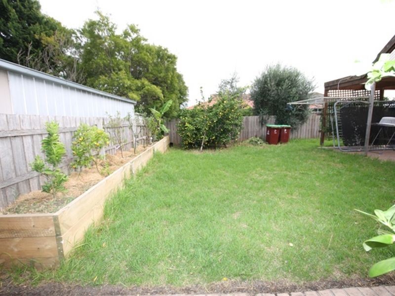 88 Waverley Park Drive, Cranbourne North VIC 3977