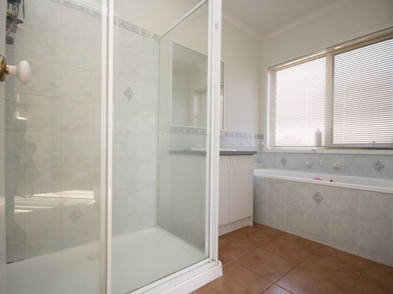 1/72 Victoria Court, Springvale VIC 3171