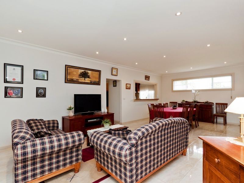 28 Elm Grove, Springvale VIC 3171