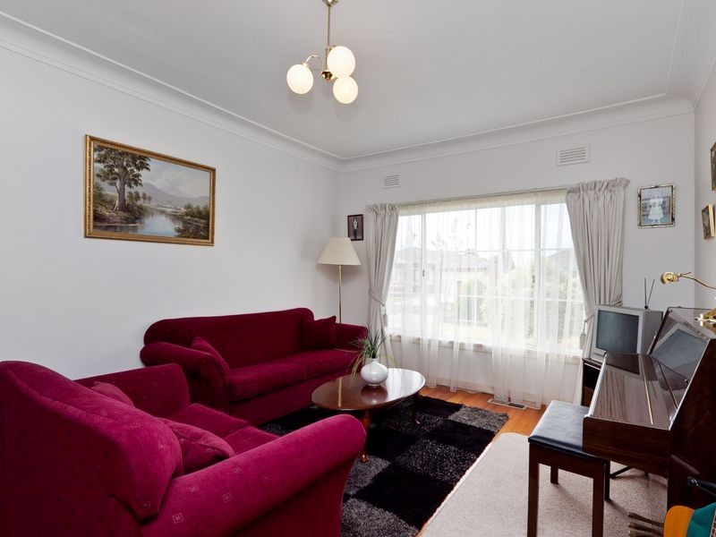 28 Elm Grove, Springvale VIC 3171