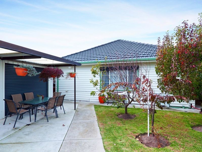 28 Elm Grove, Springvale VIC 3171