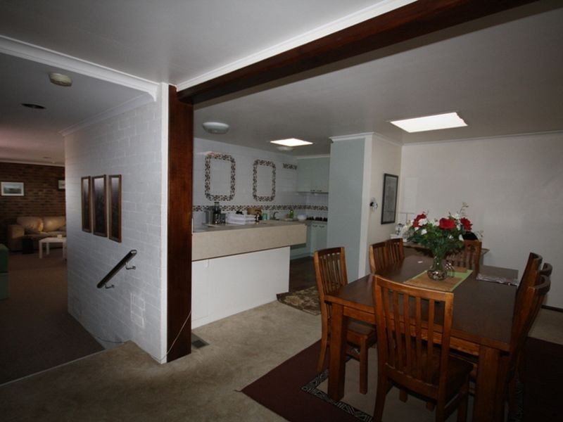 40 First Ave, Dandenong North VIC 3175