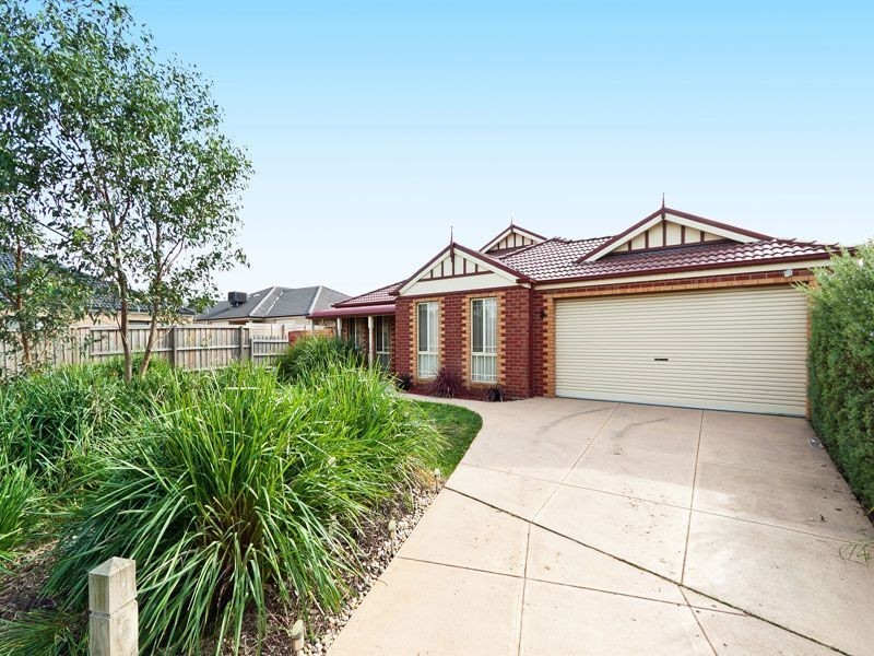 35 Astley Wynd, Lynbrook VIC 3975