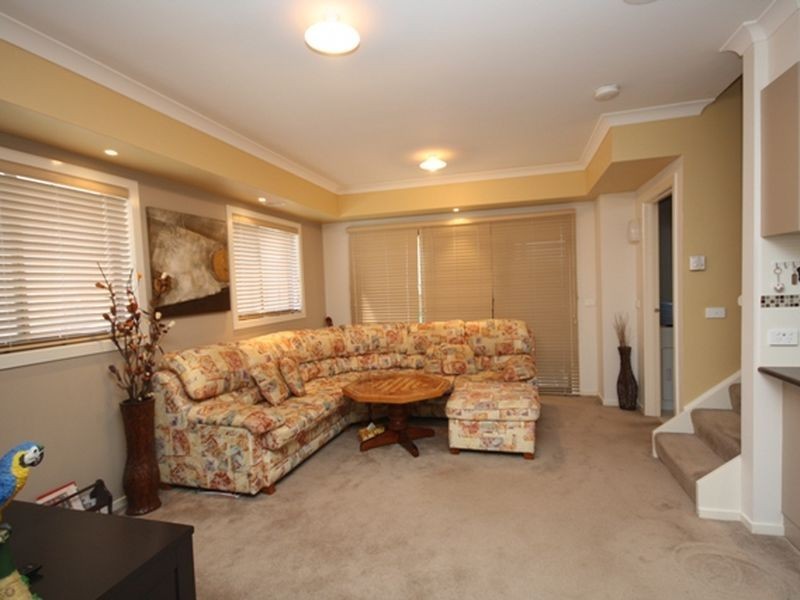 8/42 Liege Avenue, Noble Park VIC 3174